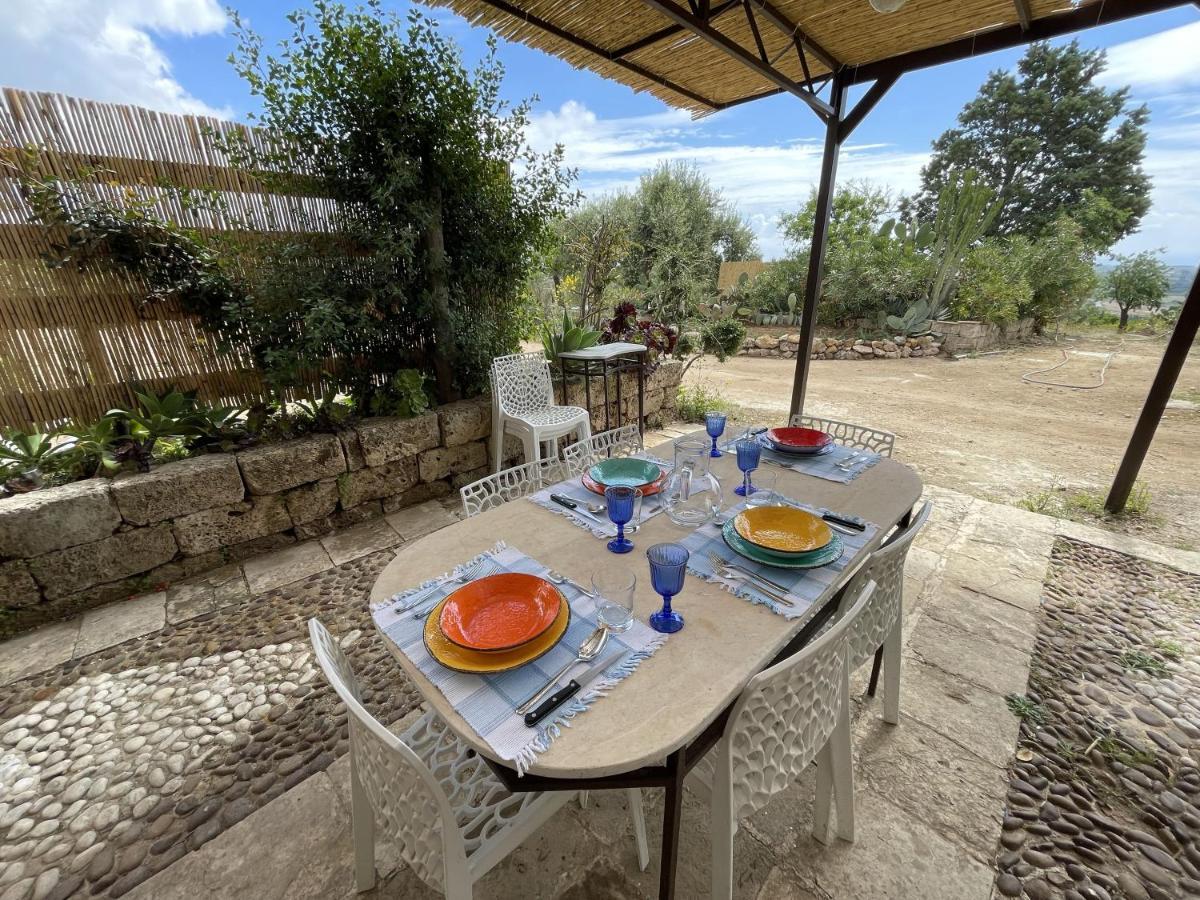 Il Dammuso Di Noto - Villa Con Piscina Privata Avola Exterior foto